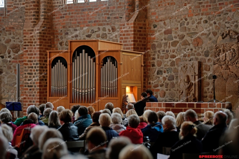 Spreebote-Dom-Kantor-verabsch-Popp-004