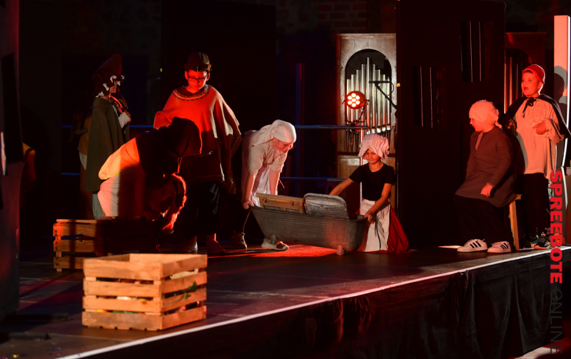 Dom-S.Jaehn-Schule-750-Eroeffnung-09