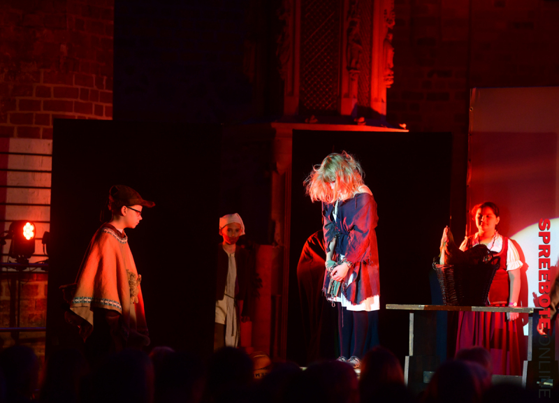 Dom-S.Jaehn-Schule-750-Eroeffnung-11