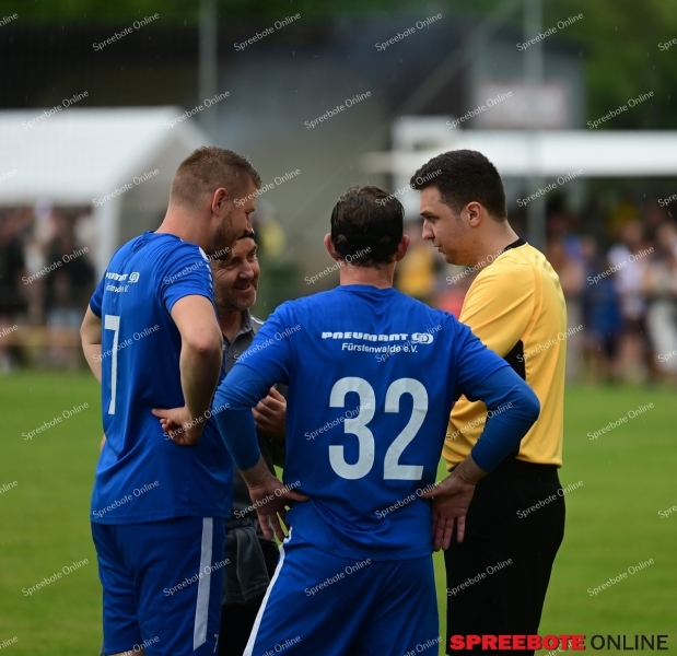 Spreebote-Endlich-am-Ziel_gallery1_11