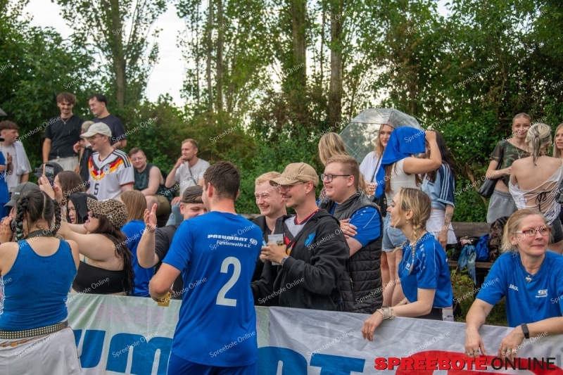 Spreebote-Endlich-am-Ziel_gallery2_04