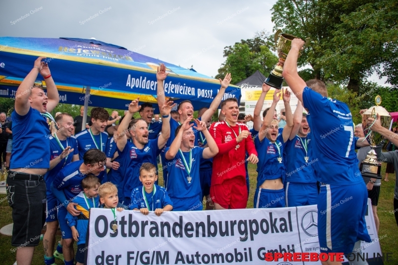 Spreebote-Endlich-am-Ziel_gallery2_17