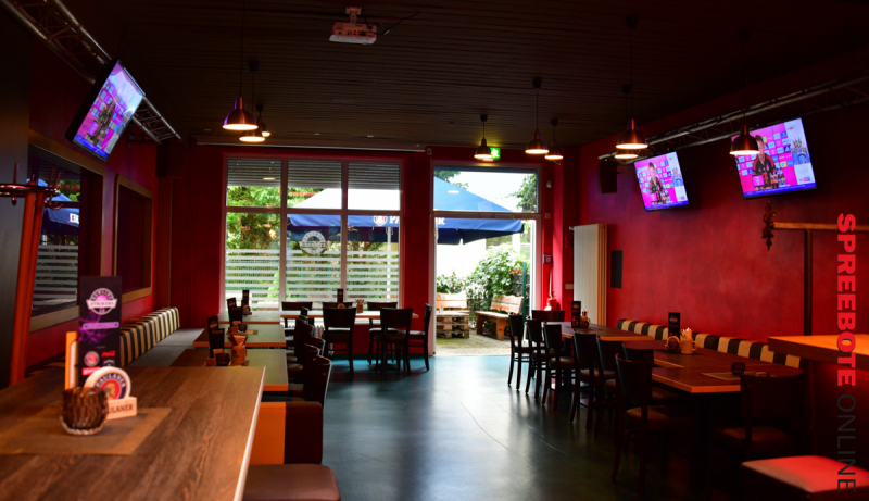 Eröffnung-Strikers-2.0-09