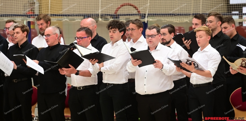 EWE-Halle-Carmina-Buarani-002