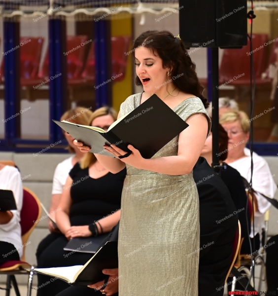 EWE-Halle-Carmina-Buarani-025