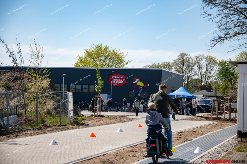 Spreebote-Familienbetrieb-setzt-Zeichen_gallery1_01