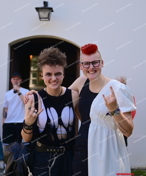 Fimdreh-Trebus-Pia-United-004