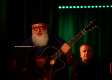 Friedenskonzert-in-der-Kulturfabrik-09-scaled