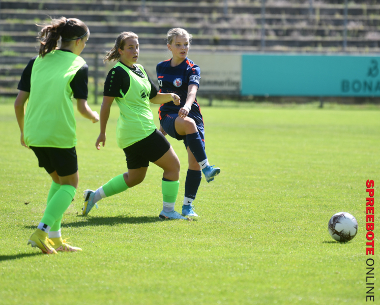 FSV-B-Juniorin-Pokal-Turbine-Potsdam-II-02