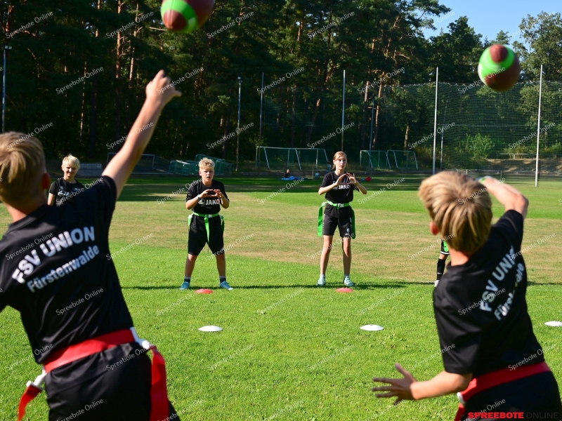 FSV-Fussballcamp-Flagfoodball-009