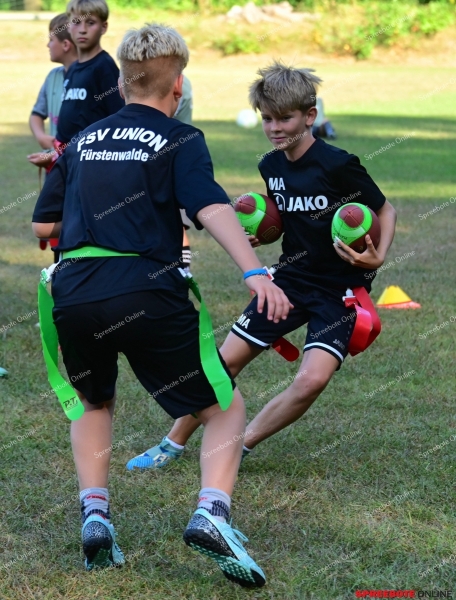 FSV-Fussballcamp-Flagfoodball-039