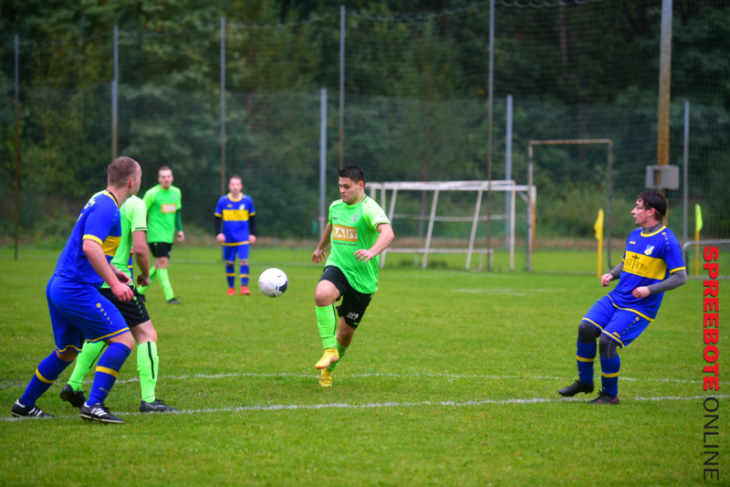 FSV-III-SV-Blau-Gelb-Bleyen-15