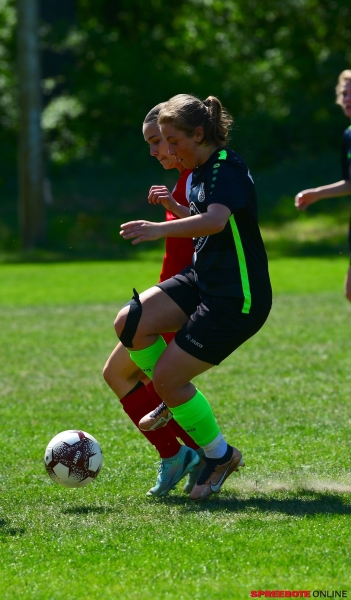 FSV-Madchen-Rot-Weiss-Neunhagen-006