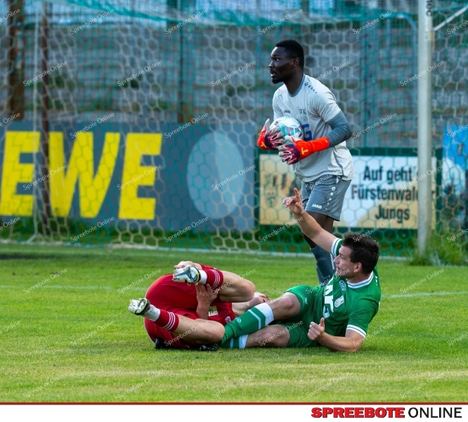 Spreebote-FSV-Union-Sieg-im-letzten-Heimspiel_gallery1_04