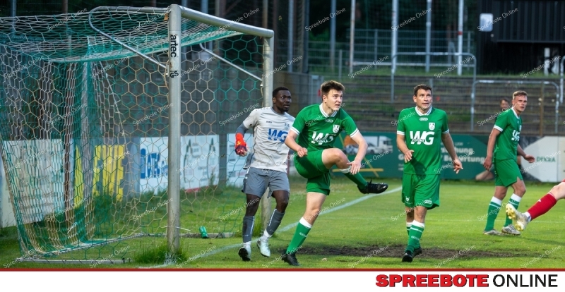 Spreebote-FSV-Union-Sieg-im-letzten-Heimspiel_gallery1_18