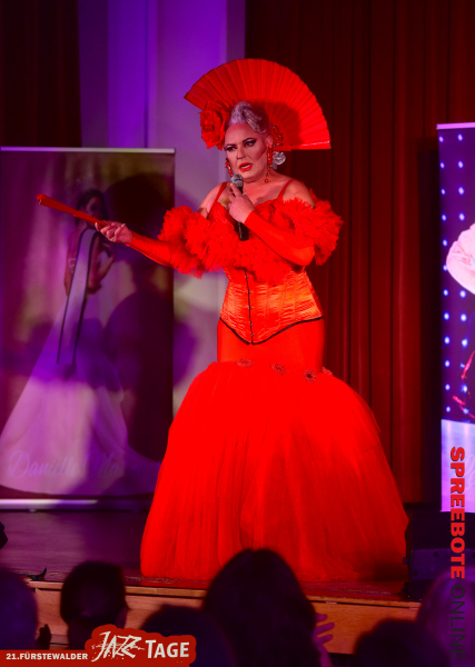 Füwa-Hof-Travestie-08