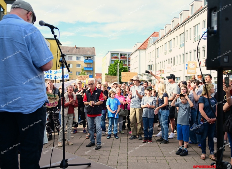 Fuwa-Demo-Kurzungen-002-1