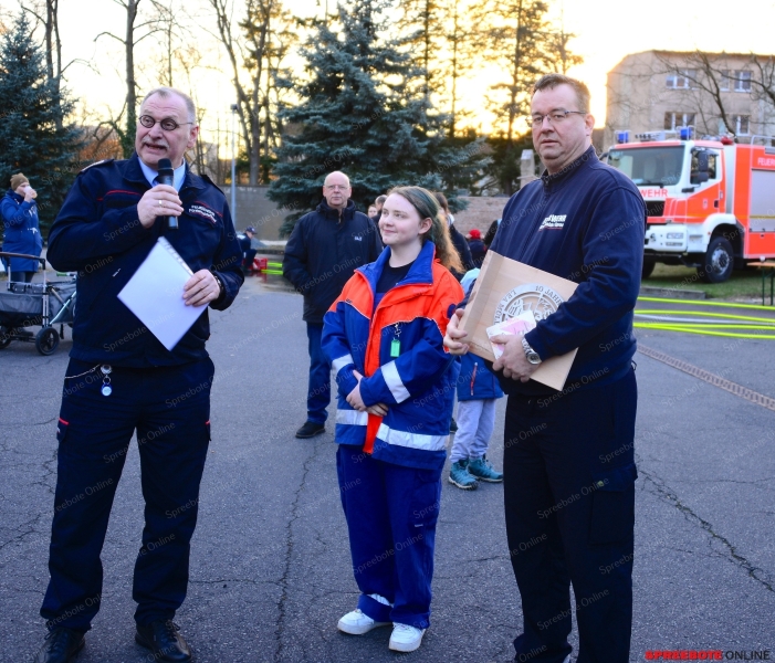 Fuwa-Feuerwehr-Osterfeuer-007