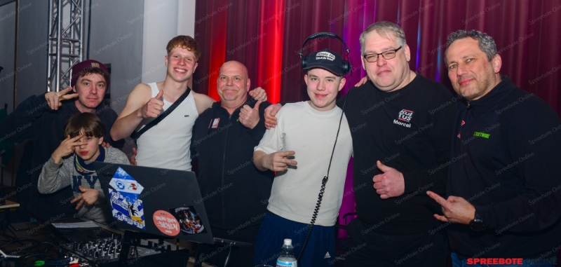 Fuwa-Hof-1.Kids-Disco-Premiere-001