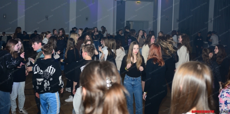 Fuwa-Hof-1.Kids-Disco-Premiere-006