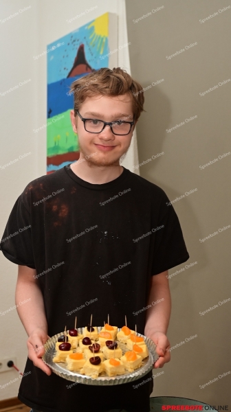 Fuwa-Schule-Regina-Hildebrand-Vernissage-001