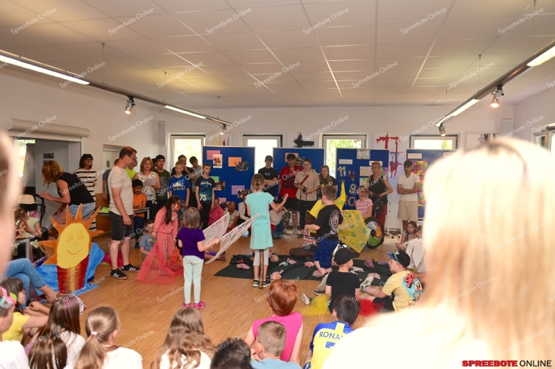 Fuwa-Schule-Regina-Hildebrand-Vernissage-002