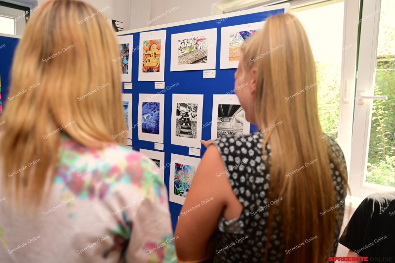 Fuwa-Schule-Regina-Hildebrand-Vernissage-004