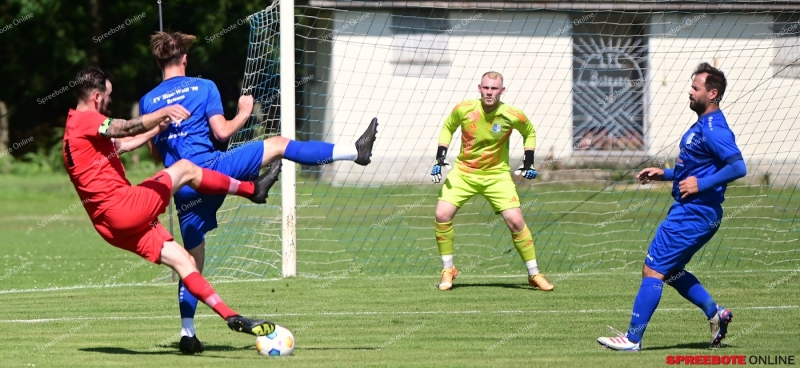 FV-Blau-Weiss-Briesen-II-Boossen-Auftakt-018