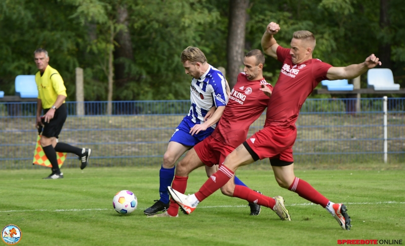 FV-Blau-Weiss-Briesen-Mullroser-SV-1898-006