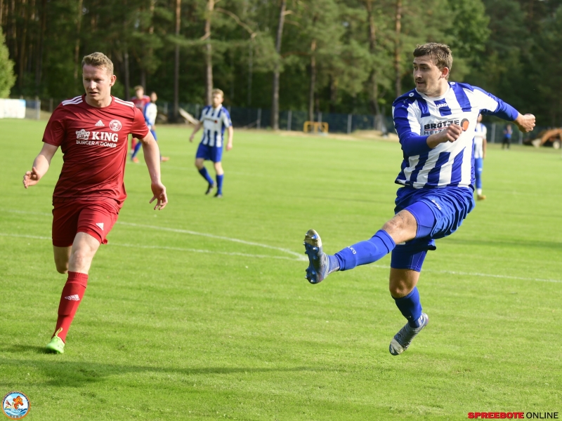 FV-Blau-Weiss-Briesen-Mullroser-SV-1898-009