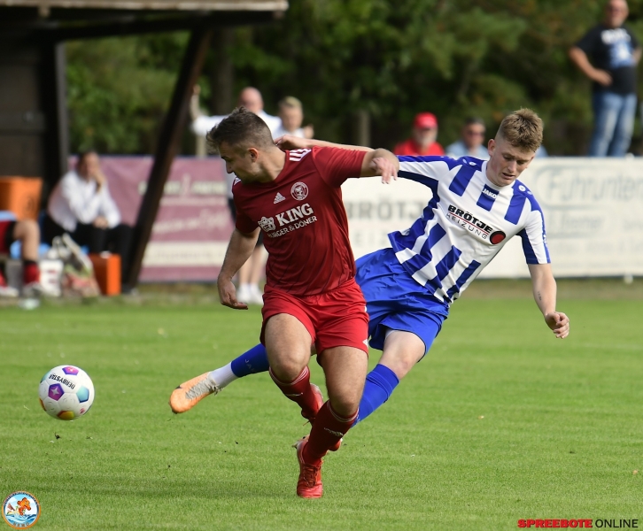 FV-Blau-Weiss-Briesen-Mullroser-SV-1898-014