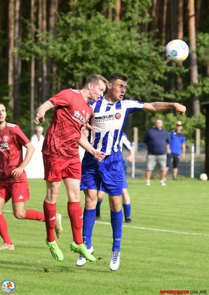 FV-Blau-Weiss-Briesen-Mullroser-SV-1898-015