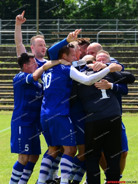 FV-Blau-Weiss-Briesen-Pokal-Sieg-U40-004