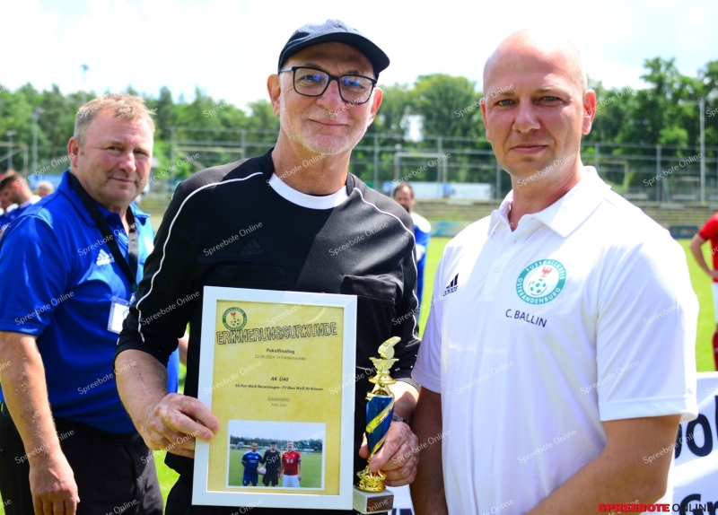 FV-Blau-Weiss-Briesen-Pokal-Sieg-U40-005