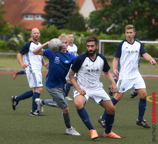 BSG-Pneumant-SV-Blau-Weiss-Petershagen-Eggersdorf-15