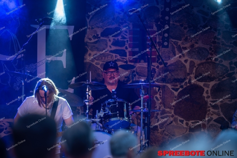 Spreebote-Gitarrenzauber-in-der-Alten-Schulscheune_gallery1_06