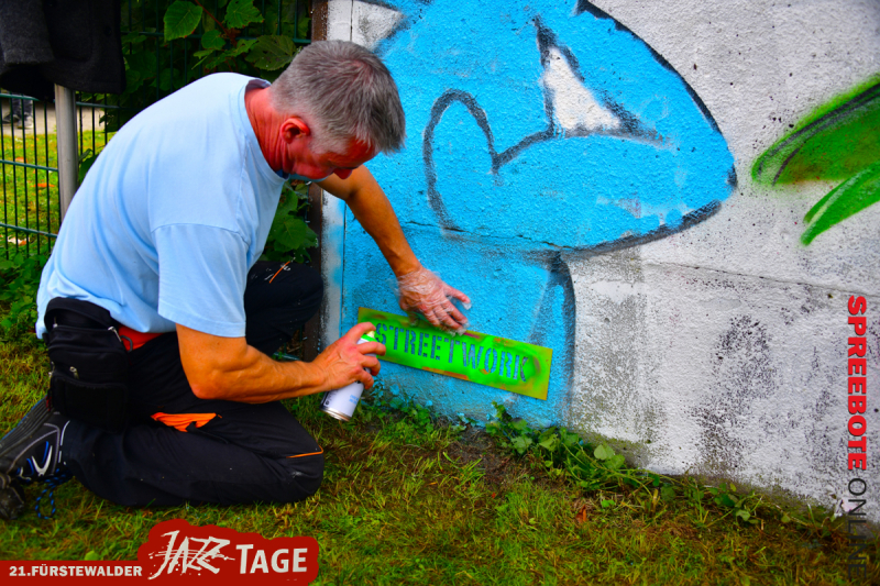 Graffiti-Fuewa-Gruenstrasse-4