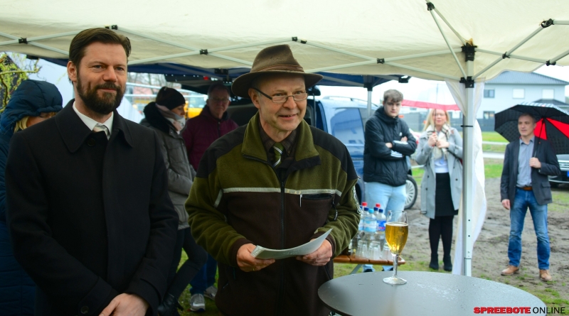 Grundsteinlegung-Fuwa-Holzhaus-002