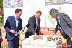 Grundsteinlegung-Schulzentrum-Fuewa-110