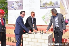 Grundsteinlegung-Schulzentrum-Fuewa-135