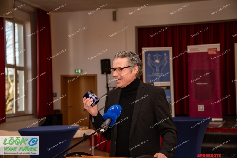 Spreebote-Gym-Geschwister-Scholl-Franziska-Giffey-002