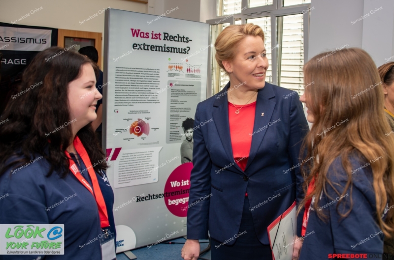 Spreebote-Gym-Geschwister-Scholl-Franziska-Giffey-013