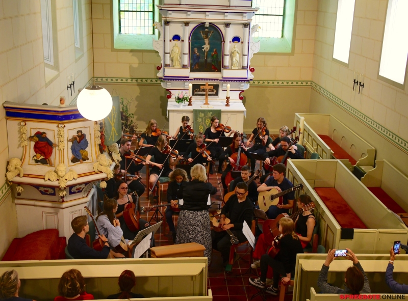 Hasenfelde-Kirche-Musikschule-Fuwa-005