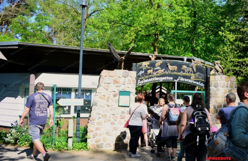 Heimatiergarten-Fest-Braufreunde-Pavillion-ubergabe-005