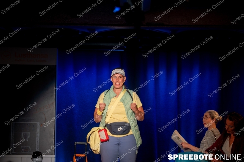 Spreebote-Heisse-Zeiten-mit-den-Oderhahnen_gallery1_01