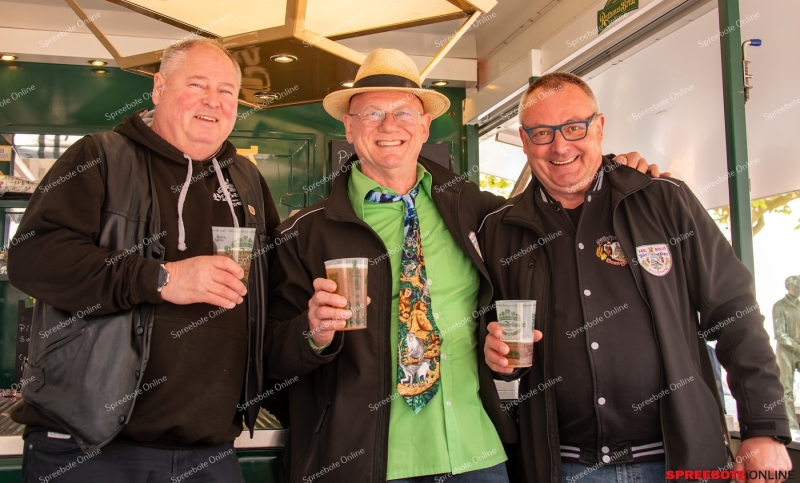 Spreebote-Herrentag-trotzt-Wetterkapriolen_gallery1_14