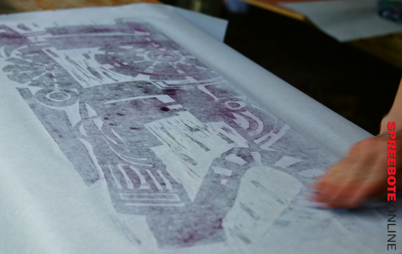 Holzschnitt-Pleinair-mitten-im-Wald-11