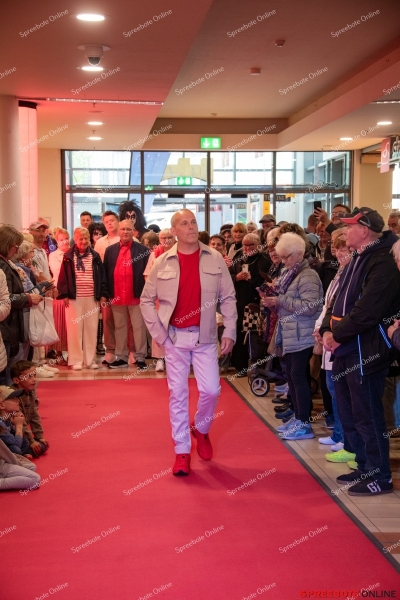 Spreebote-Jubilaum-in-der-Furstengalerie_gallery1_25