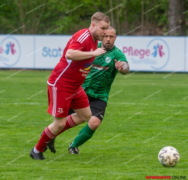 Spreebote-Kein-Sieger-im-Flutlichtspiel_gallery1_12