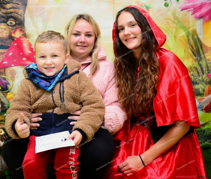 Kita-Schmusebacke-Marchenfest-001